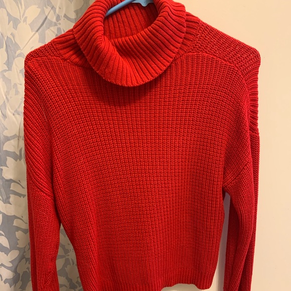 Red cowl neck sweater - Picture 2 of 2
